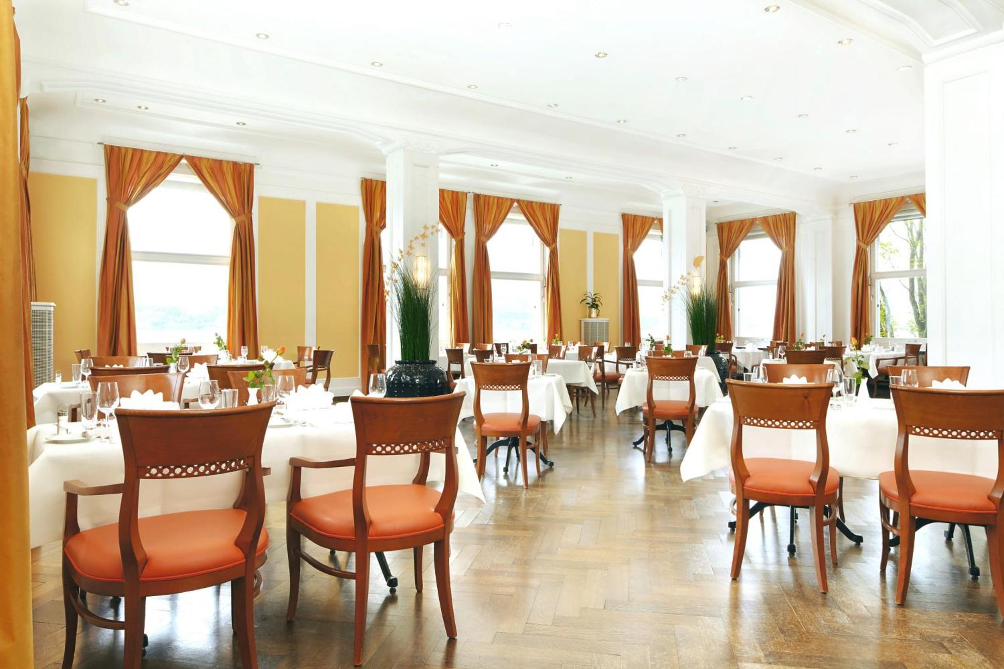 Hotel Restaurant Bellevue Au Lac Thun Exterior foto