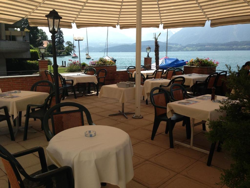 Hotel Restaurant Bellevue Au Lac Thun Exterior foto